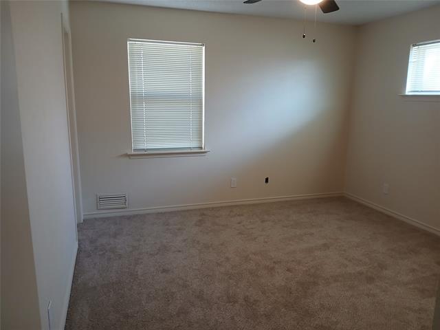 Foto del edificio - 910 Worcester Ln