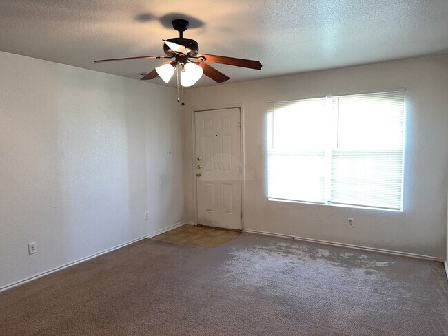 Building Photo - 5304 Lauren Lea Dr