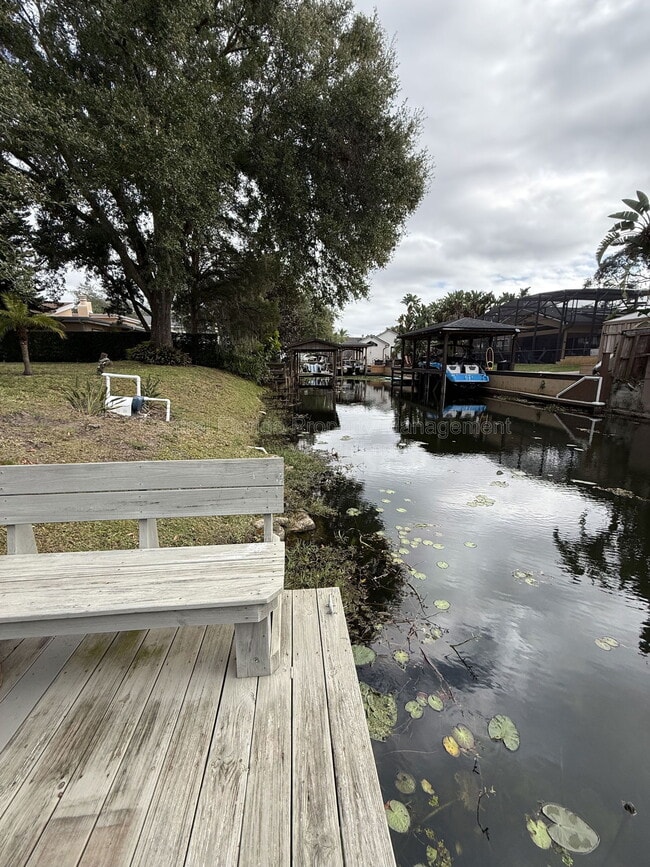 Foto del edificio - 103 Lake Brantley Terrace
