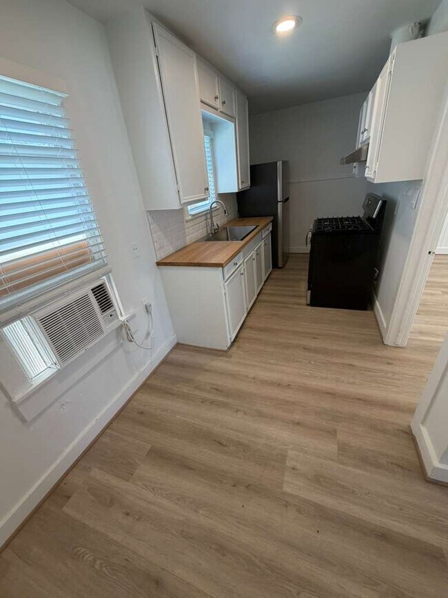 Cocina - 1109 Walton St