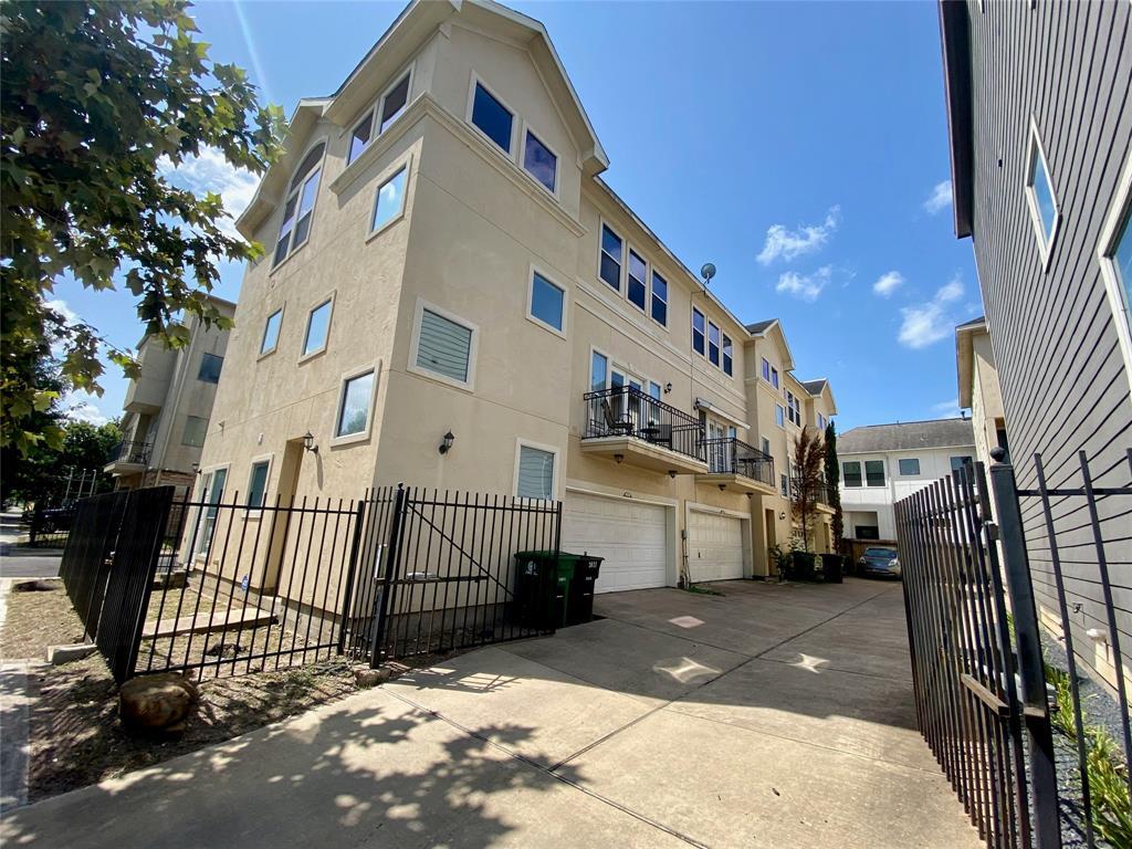 1608 Holman St, Houston, TX 77004 Condo for Rent in Houston, TX