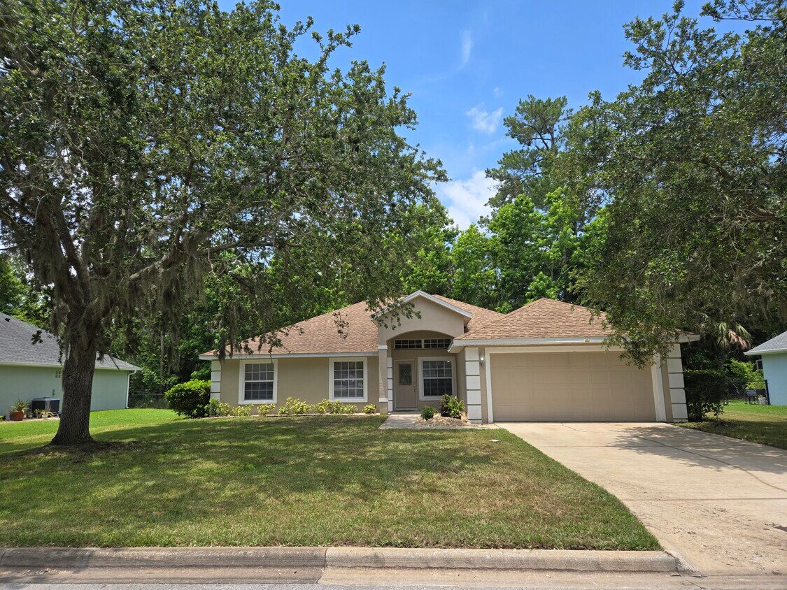 Foto principal - 20 Manderley Ln