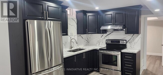 Building Photo - 83 Harty Crescent