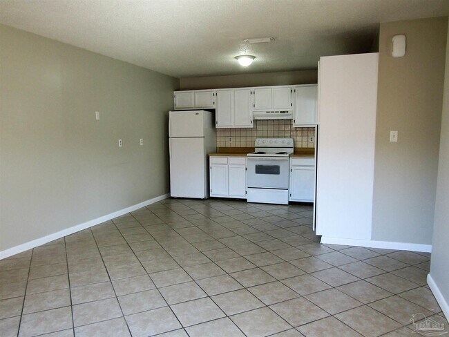 Foto del edificio - 3399 Green Briar Cir