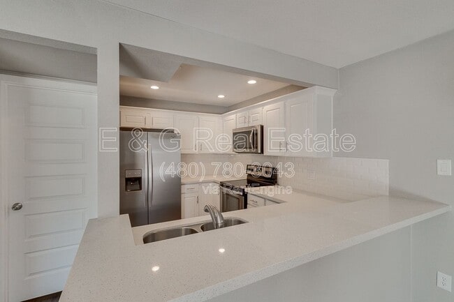 Photo - 1645 W Baseline Rd Apartment