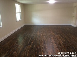 Foto del edificio - 10515 Hillbrook Dr