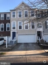 Building Photo - 42807 Shaler St
