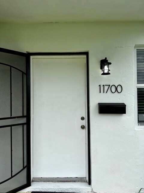 Front - 11700 SW 221st St