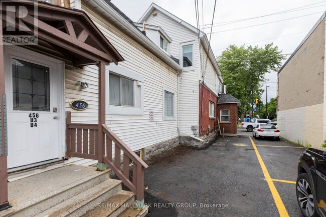 Building Photo - 456 Bronson Ave