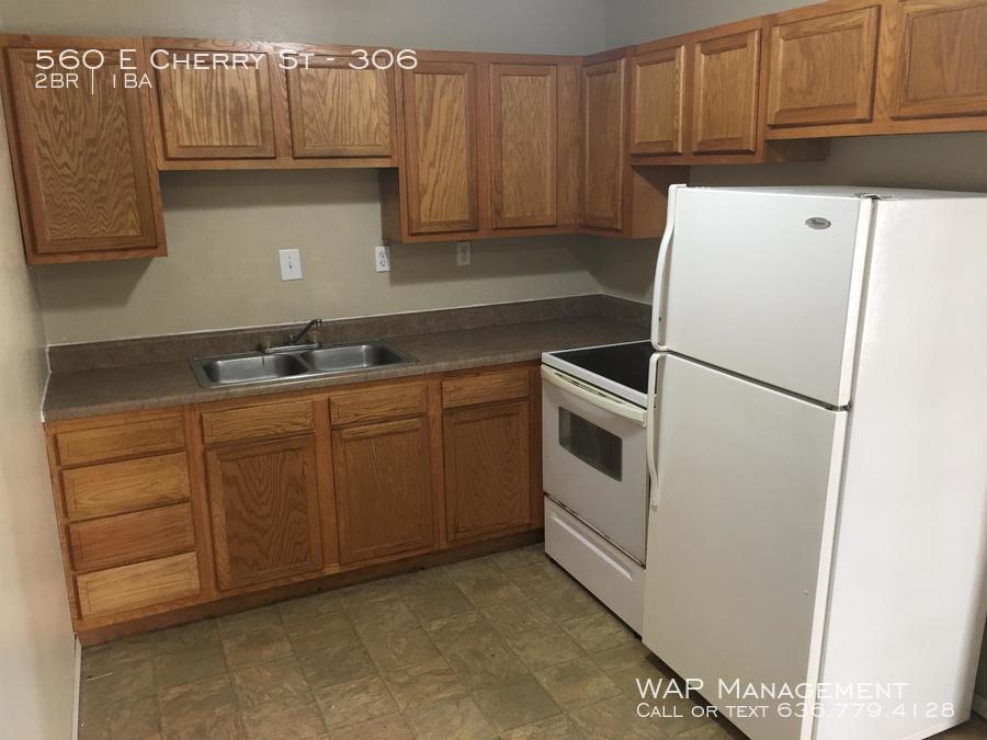 560 E Cherry St Unit 306, Troy, MO 63379 Apartment for Rent in Troy