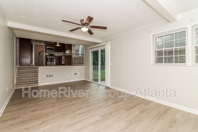 Building Photo - 4423 Inlet Rd