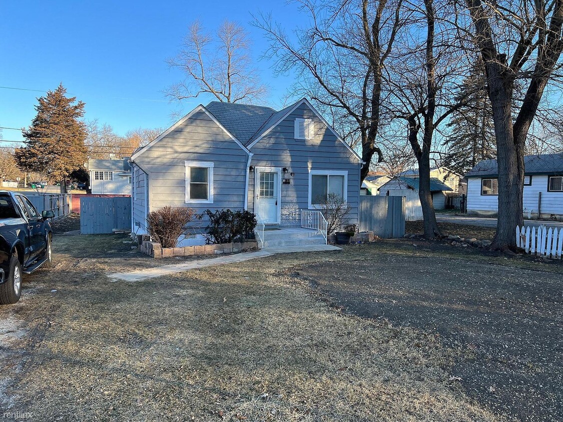 Primary Photo - 2 br, 1 bath House - 122 Woodland Dr