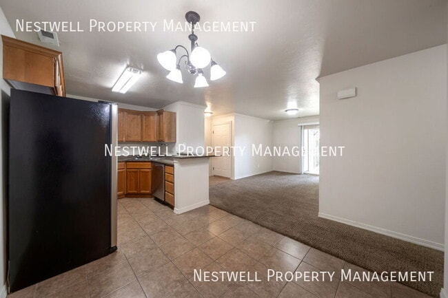 Building Photo - 804 Cedar Pine Ct