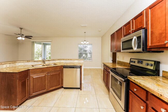 Building Photo - 5510 Shannon Dr