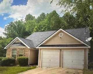 Primary Photo - 35 Lassiter Dr
