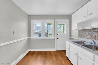 Building Photo - 4455 W 48th St