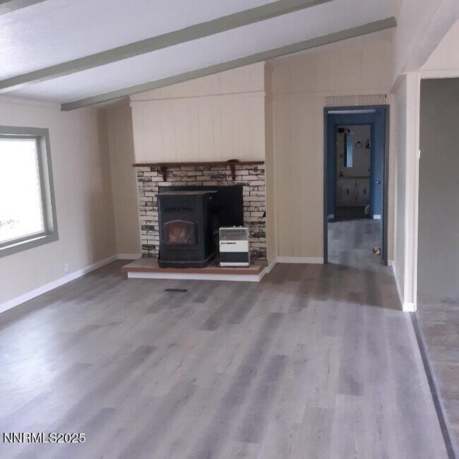 Foto del edificio - 630 Irish American Rd