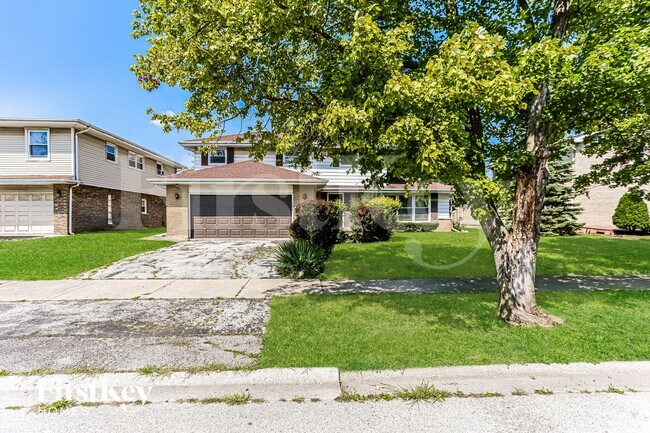 Foto del edificio - 15906 Avalon Ave