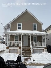 Building Photo - 3320 W 56th St