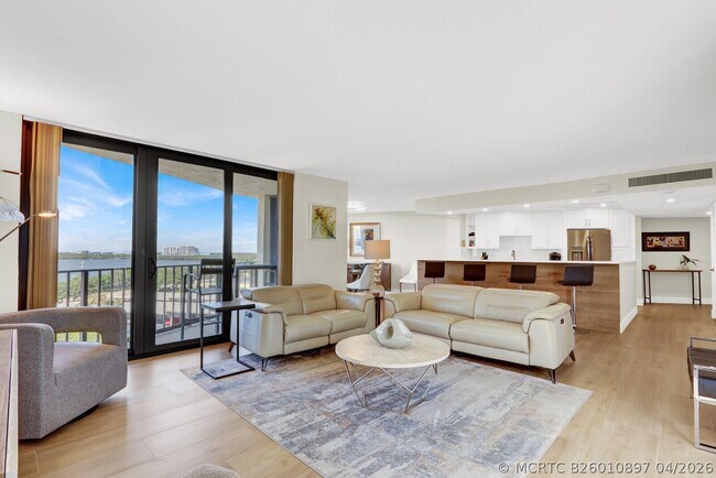 Foto del edificio - 5420 N Ocean Dr