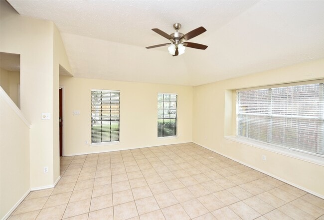 Building Photo - 3522 Pecan Point Dr