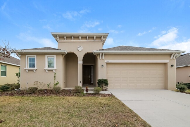 1392 Merion Dr