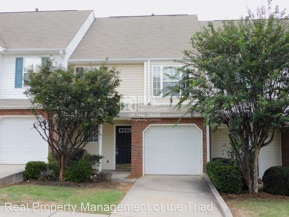 Primary Photo - 2 br, 2.5 bath House - 5606 Harbor House D...