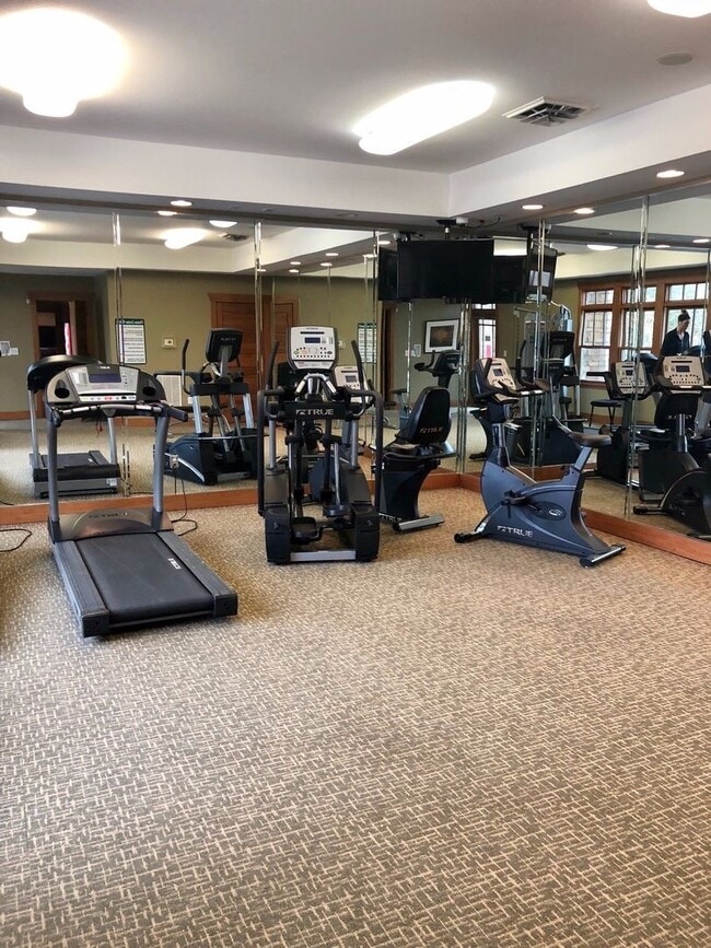 Foto del edificio - 631 Harts Cove Way