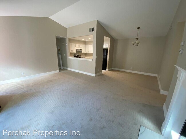 Building Photo - 208 Norris Canyon Place