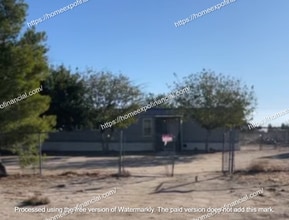 Building Photo - 13393 Pierce Ln