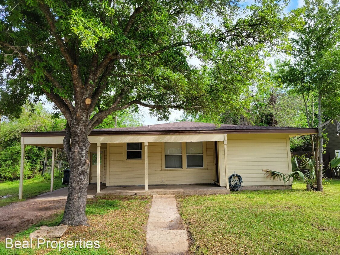 Primary Photo - 2 br, 1 bath House - 104 Moss
