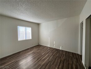 Building Photo - 6942 Appleton Dr