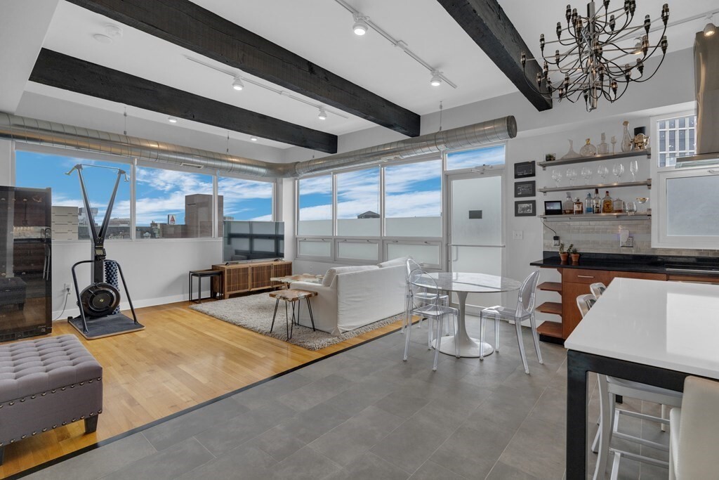 Foto principal - 12 Stoneholm St