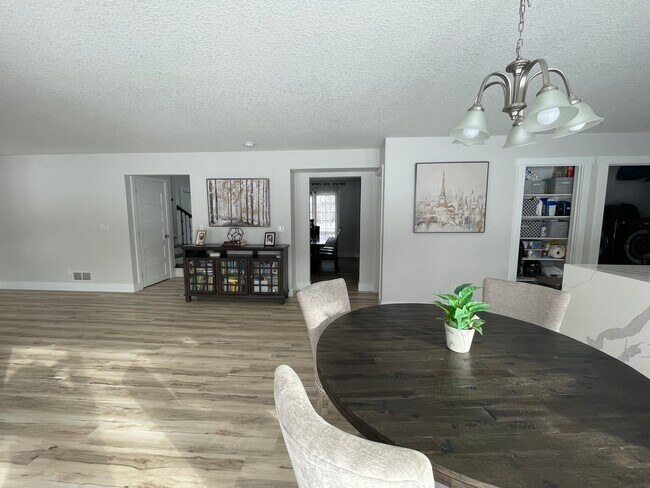 Foto del edificio - 5212 SE 31st St