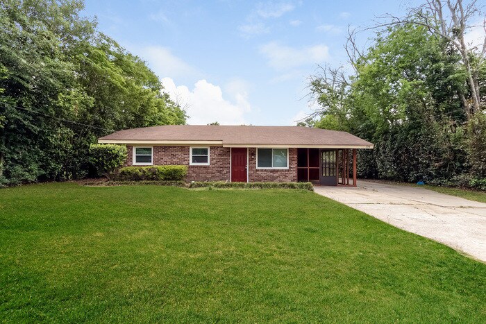 Primary Photo - Another Great Conrex Home!