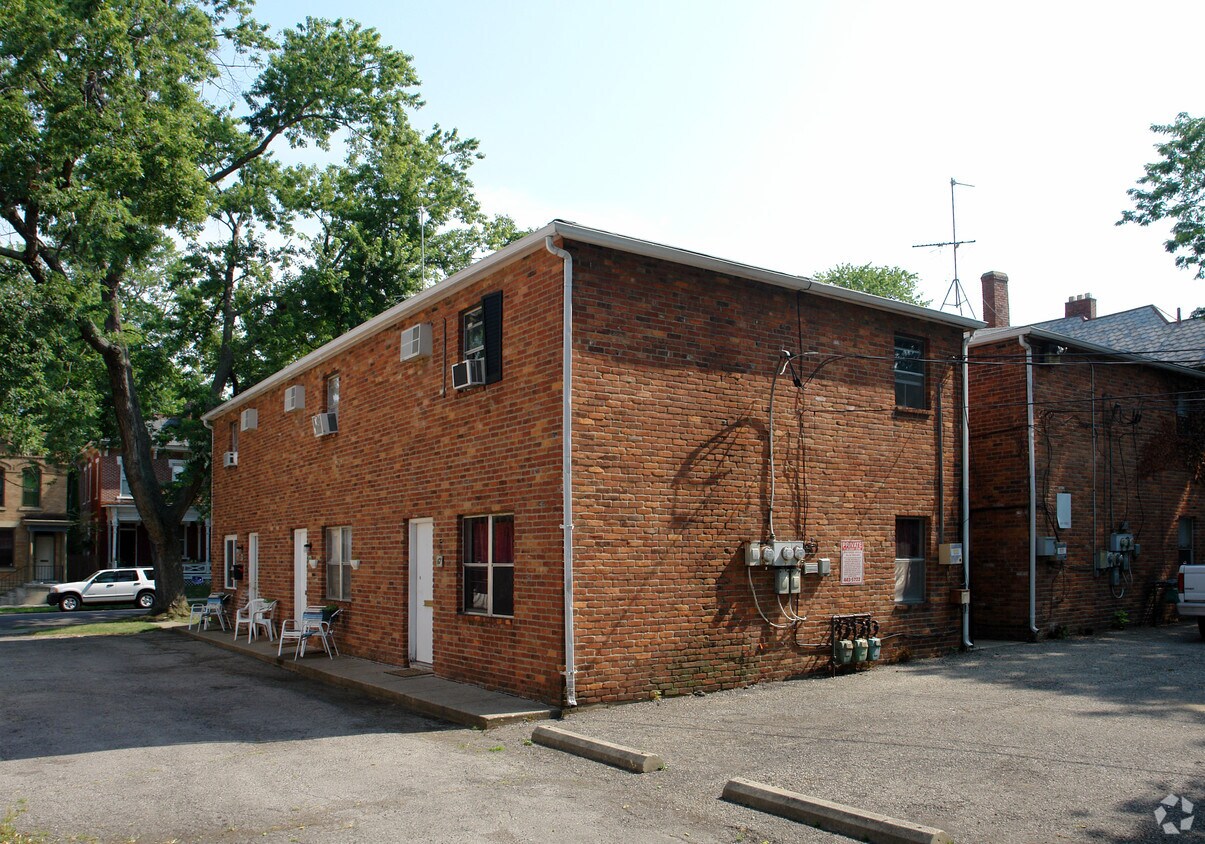 Building Photo - 63-67 Clark Pl