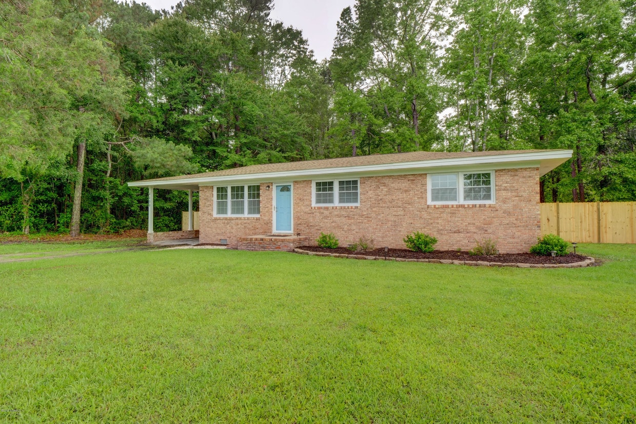 Primary Photo - 4409 Blue Clay Rd