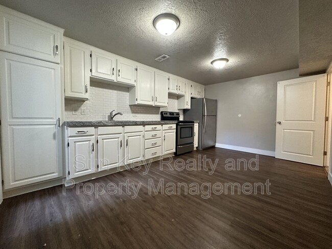 Foto del edificio - 2647 Jasper St