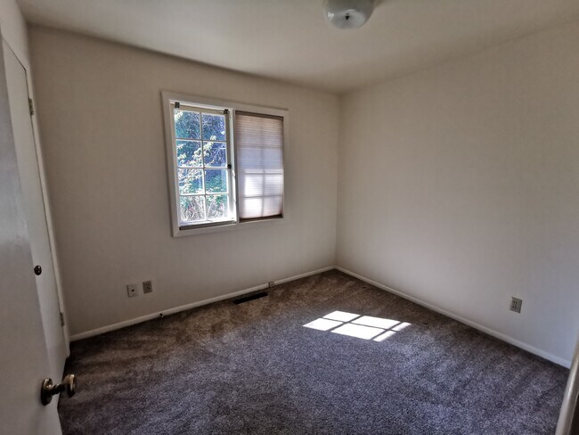 Foto del edificio - 3546 SW Seymour St