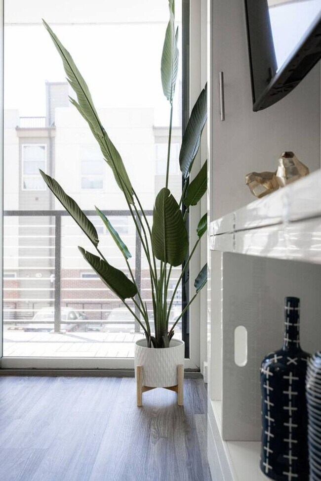 Foto del edificio - 12607 Larchmere Blvd