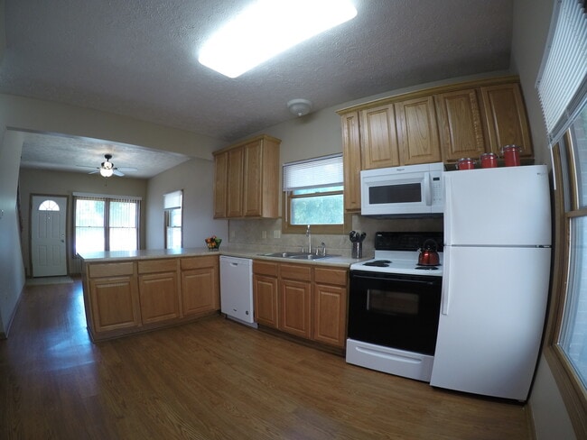 Foto del edificio - 302 N Chauncey Ave