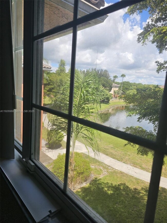 Foto del edificio - 4163 N Haverhill Rd