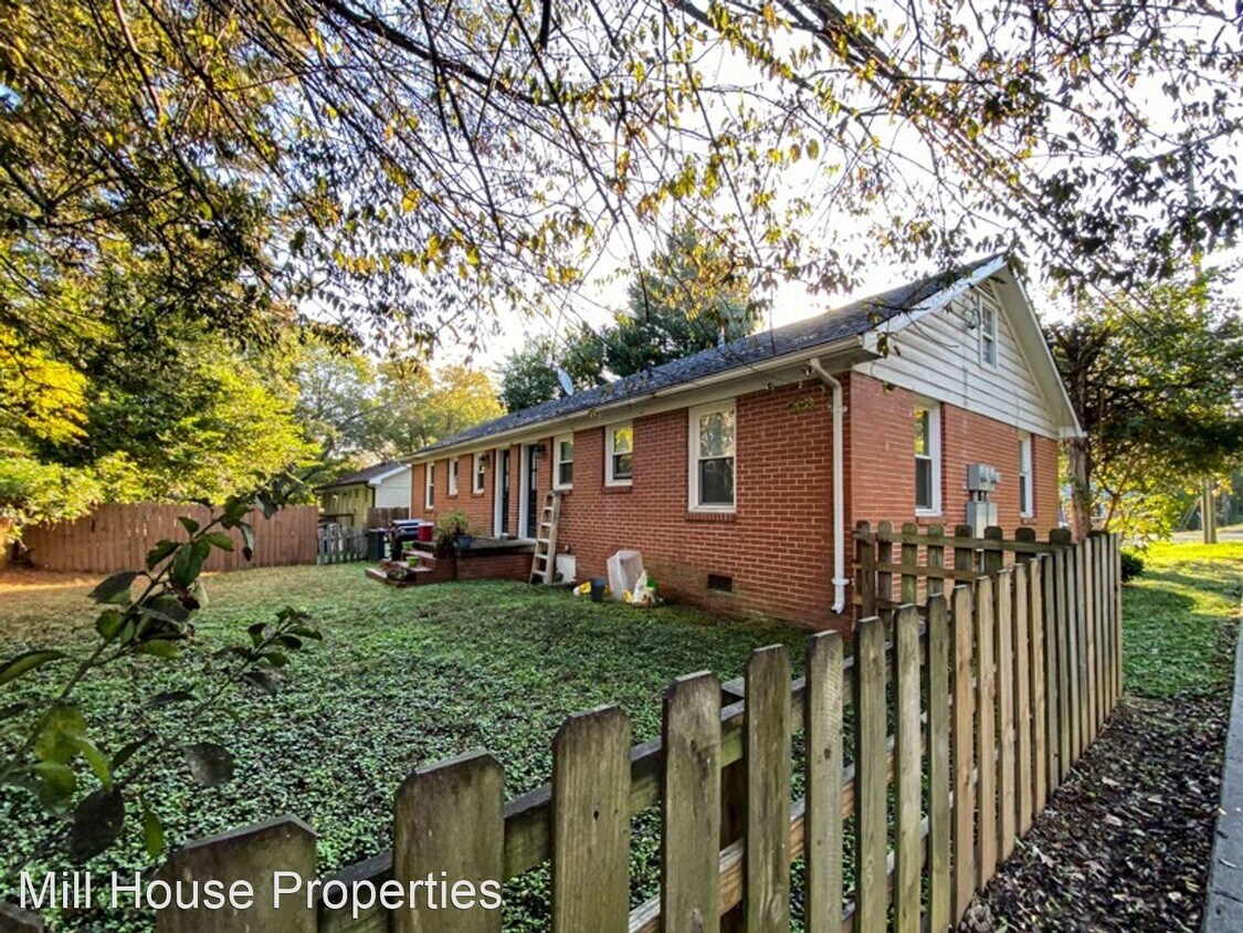 Primary Photo - 4 br, 2 bath House - 101 Isley Street