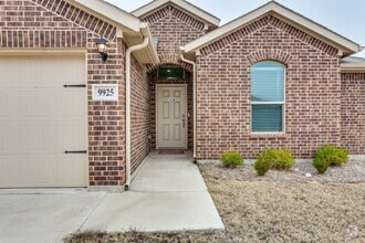 Building Photo - 9925 Ryegrass Terrace