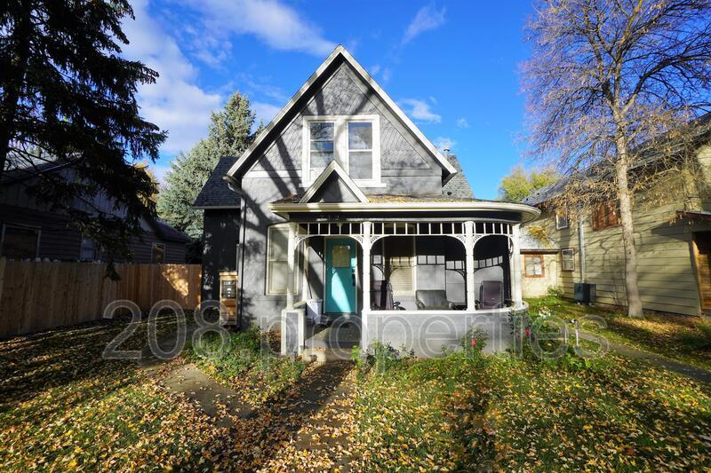 Primary Photo - 712 E Jefferson St