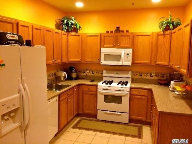 Building Photo - 192 Kettles Ln