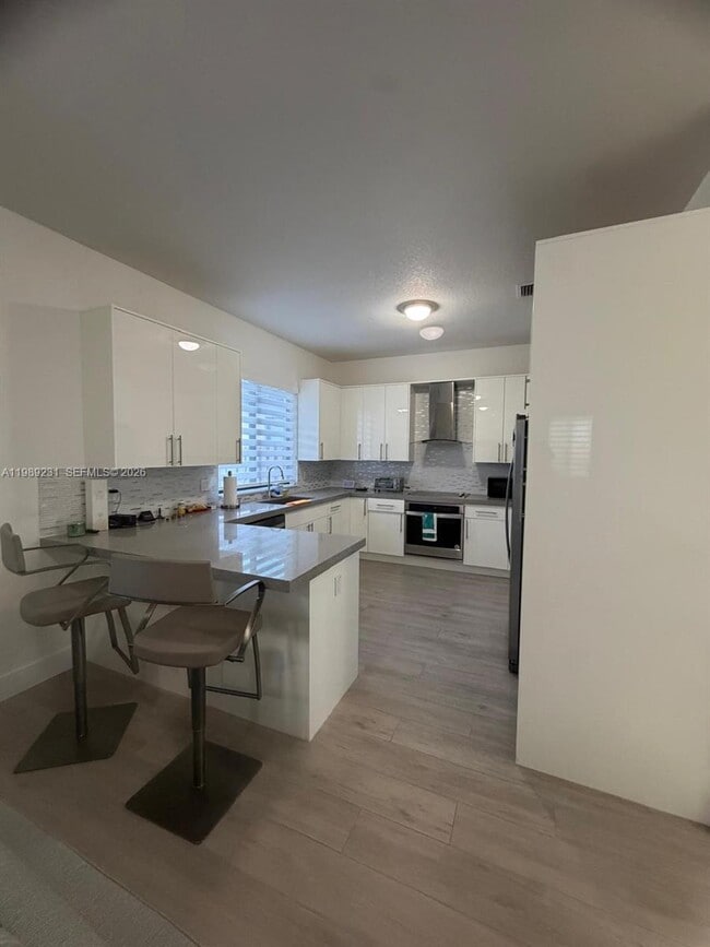 Foto del edificio - 14651 SW 21st St