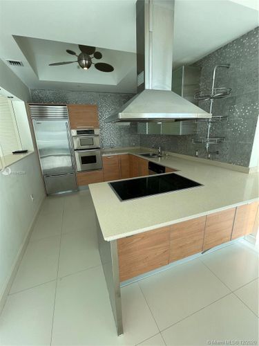 Foto del edificio - 218 SE 14th St