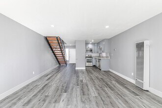 Building Photo - 13392 Magnolia St