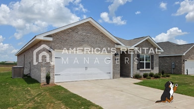 Building Photo - 177 Keller Dr